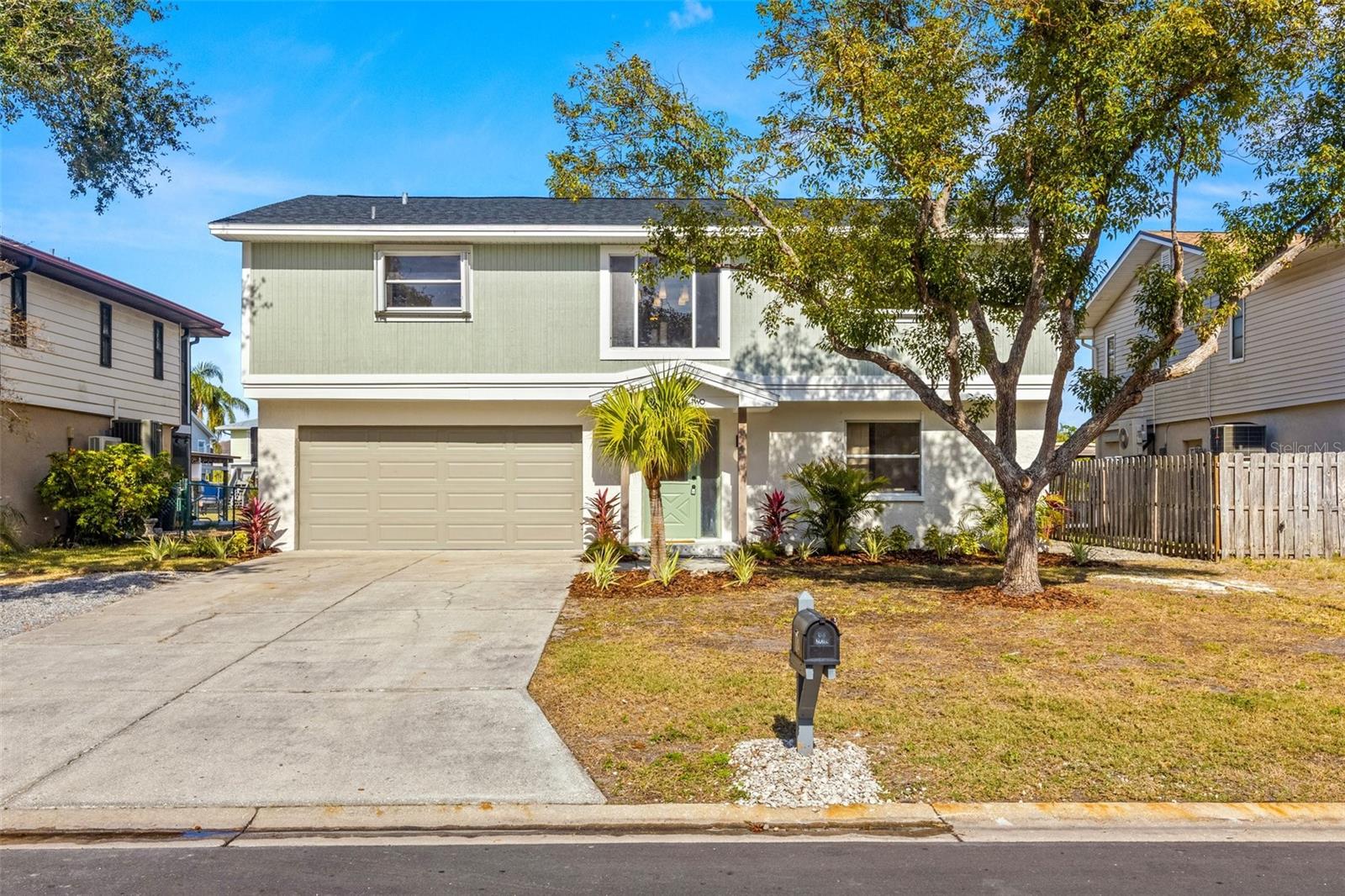 72 GULFWINDS DR, PALM HARBOR, FL, 34683