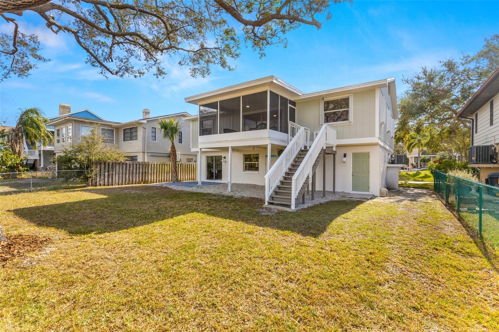 72 GULFWINDS DR, PALM HARBOR, FL, 34683