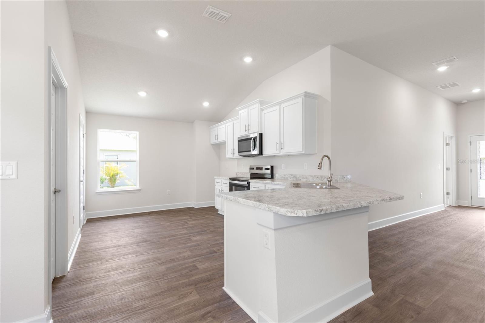 10 ZINC PL, PALM COAST, FL, 32164