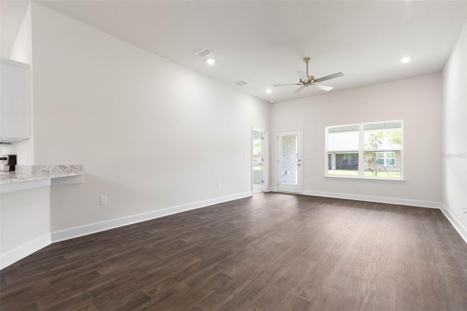 10 ZINC PL, PALM COAST, FL, 32164