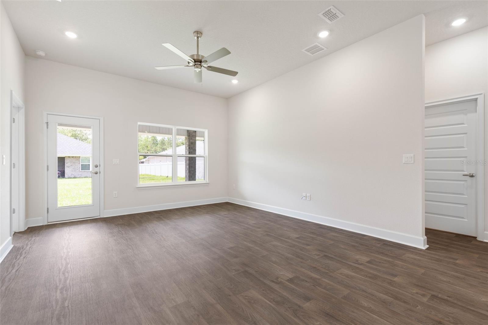 10 ZINC PL, PALM COAST, FL, 32164