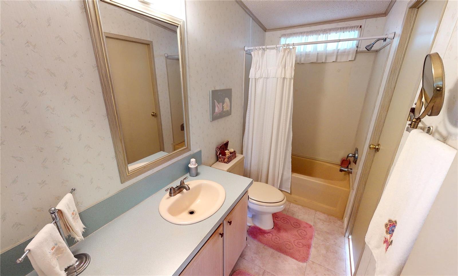 1618 HUNTER CREEK DR, PUNTA GORDA, FL, 33982