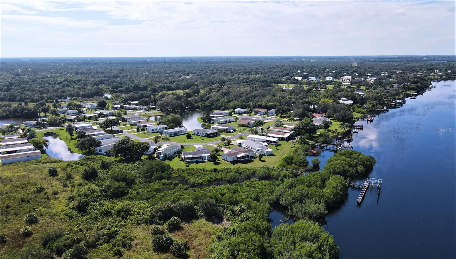 1618 HUNTER CREEK DR, PUNTA GORDA, FL, 33982