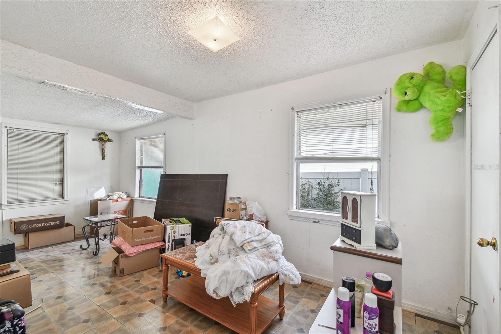 8416 N SEMMES ST, TAMPA, FL, 33604