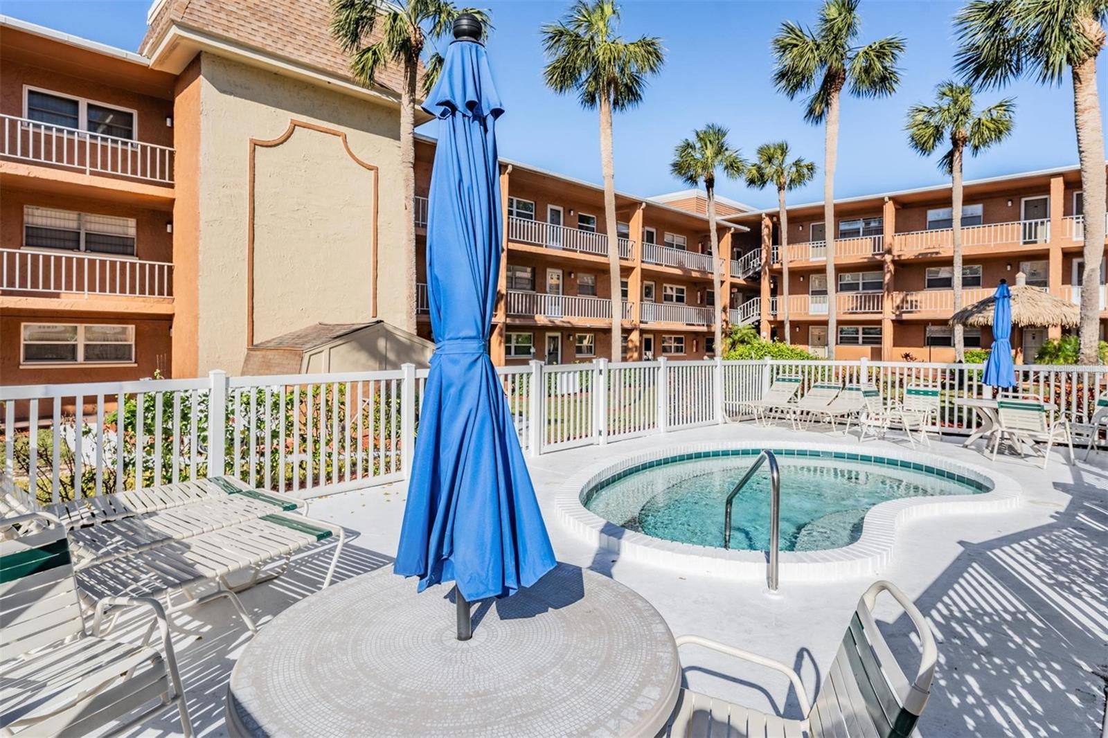12760 INDIAN ROCKS RD #582, LARGO, FL, 33774