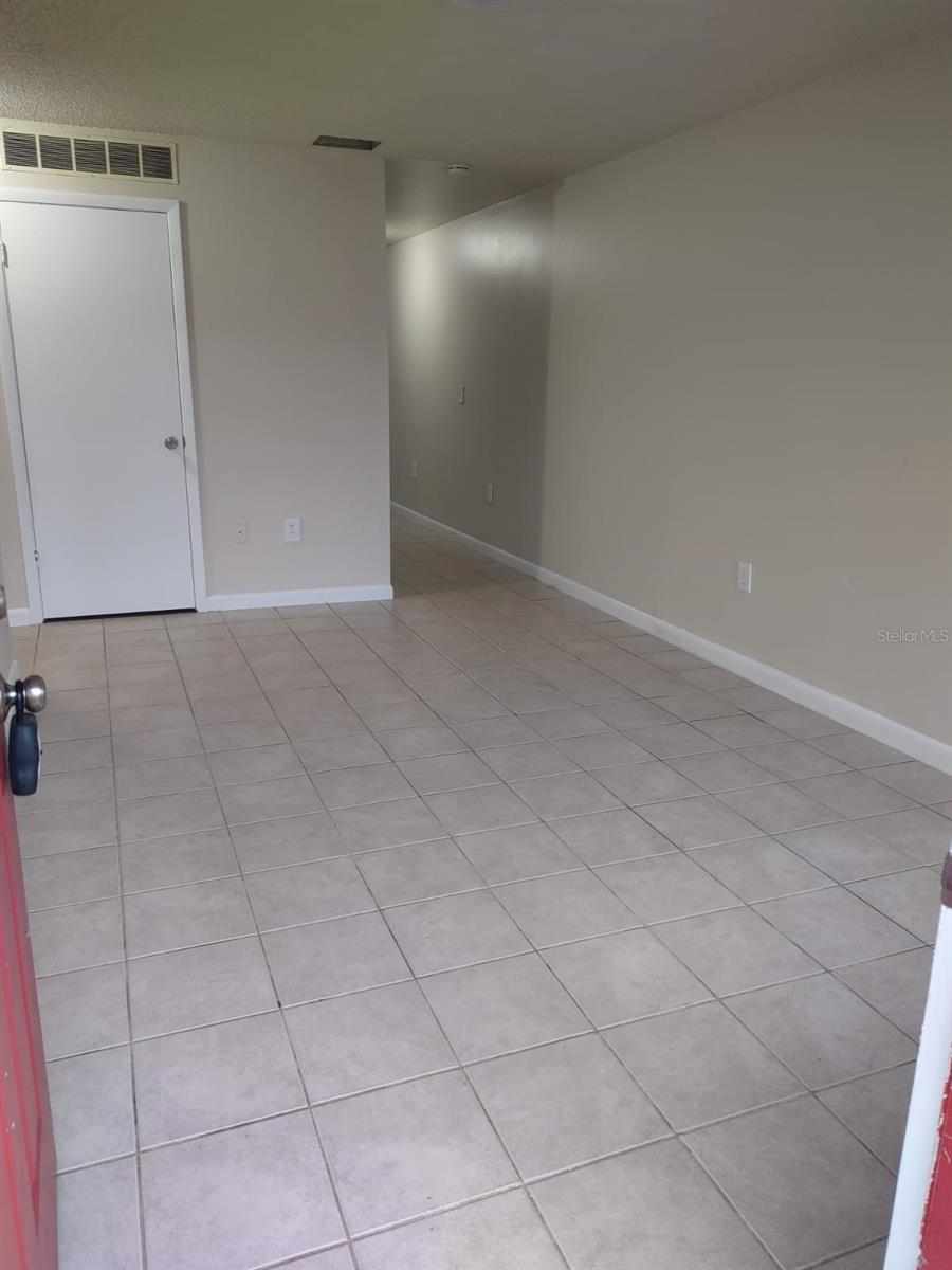 13 LAKE VILLA WAY, KISSIMMEE, FL, 34743