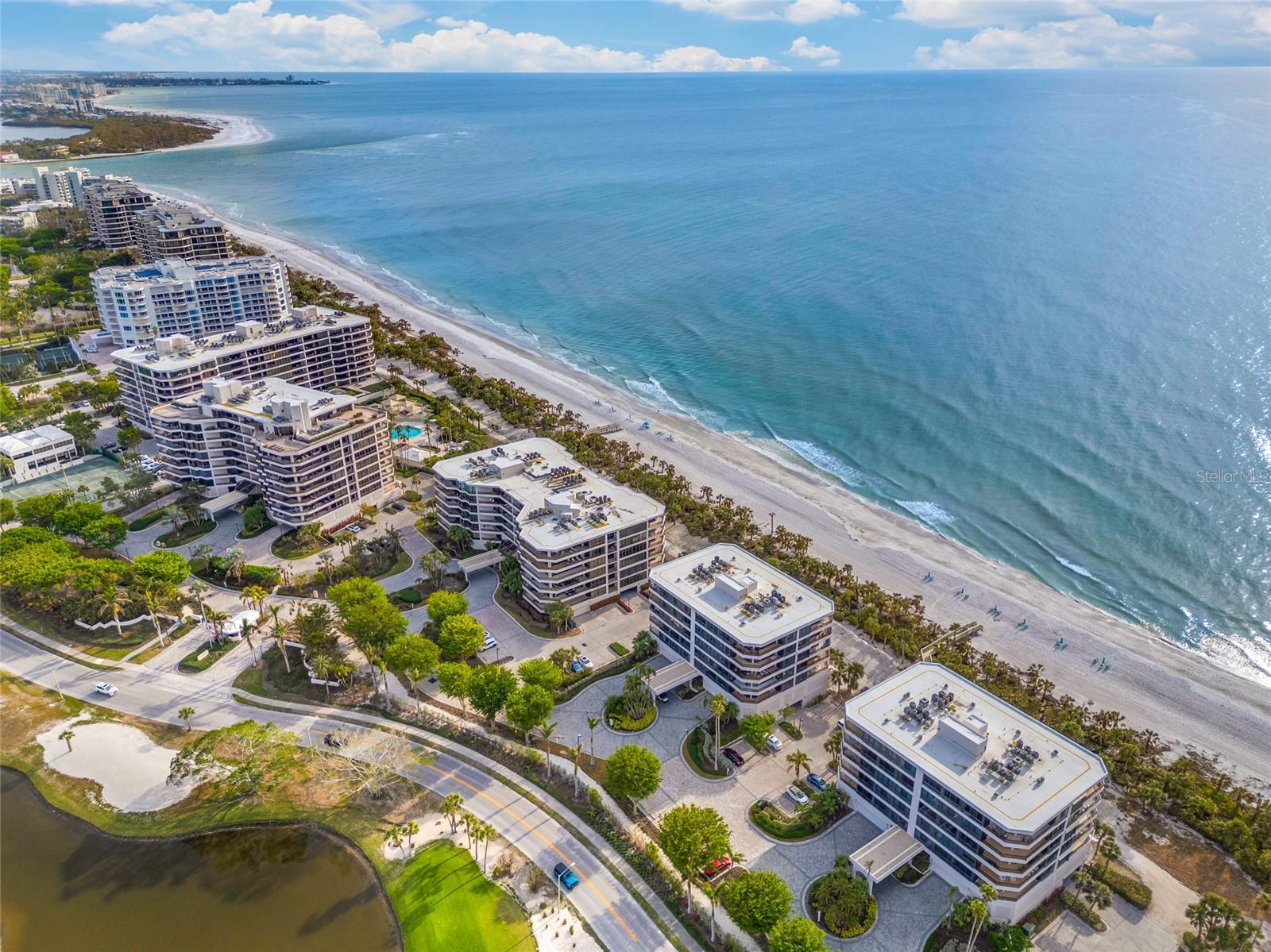 575 SANCTUARY DR #A201, LONGBOAT KEY, FL, 34228