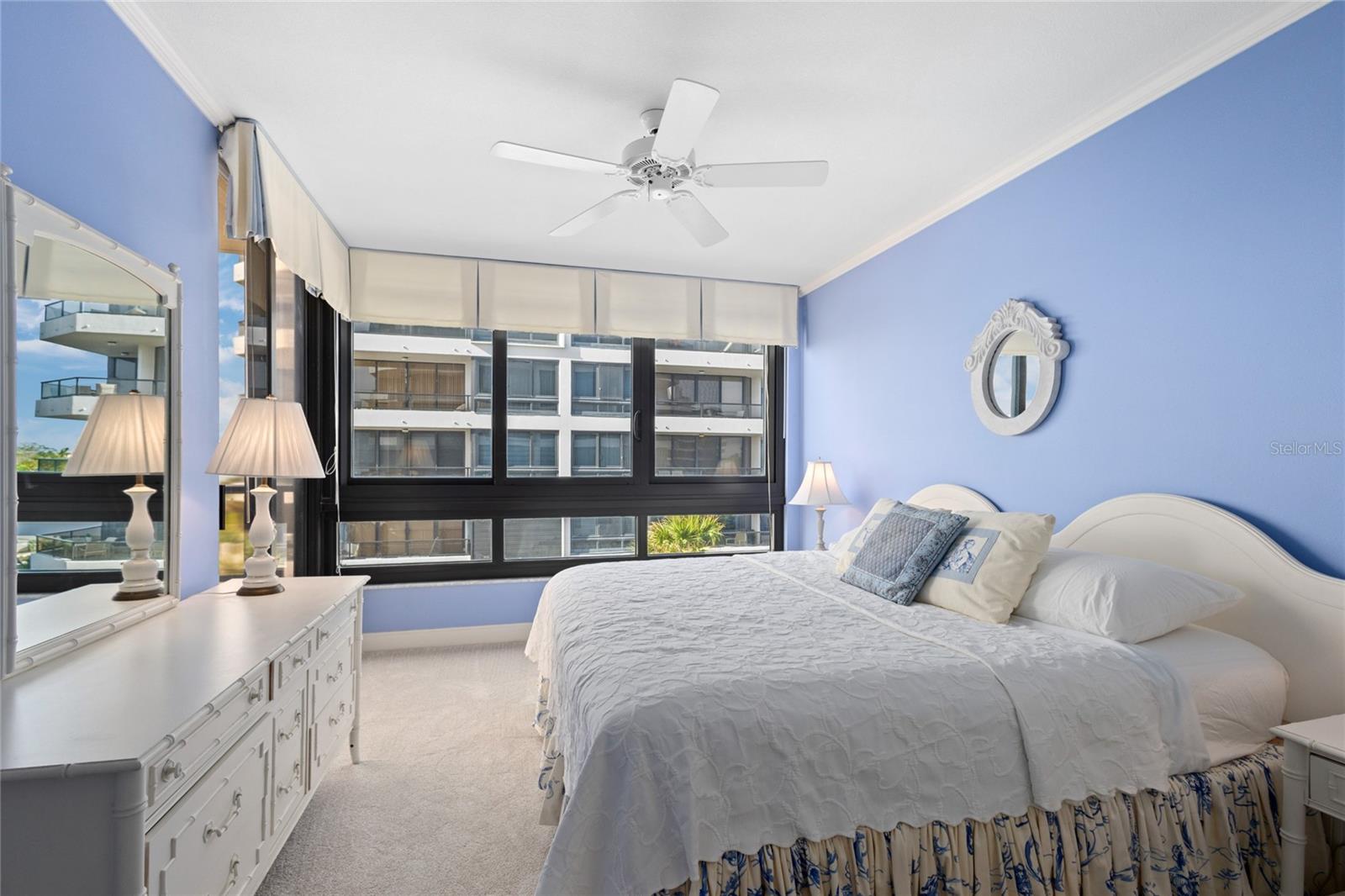 575 SANCTUARY DR #A201, LONGBOAT KEY, FL, 34228