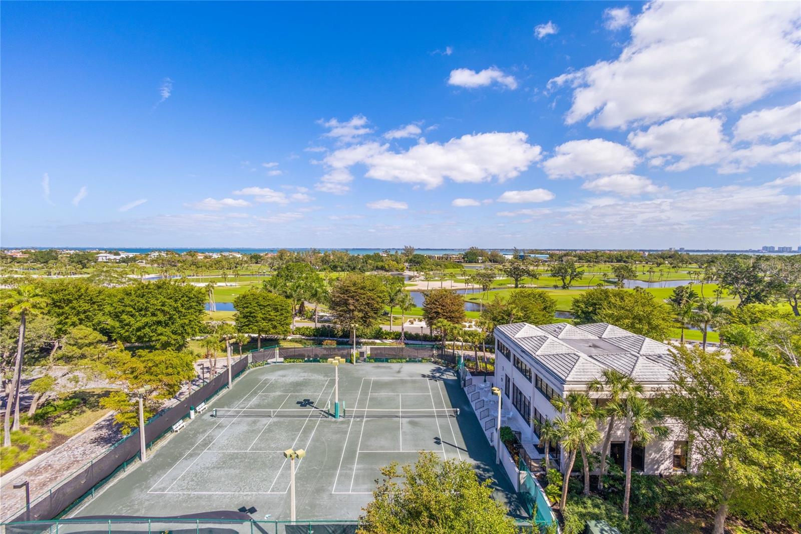 575 SANCTUARY DR #A201, LONGBOAT KEY, FL, 34228