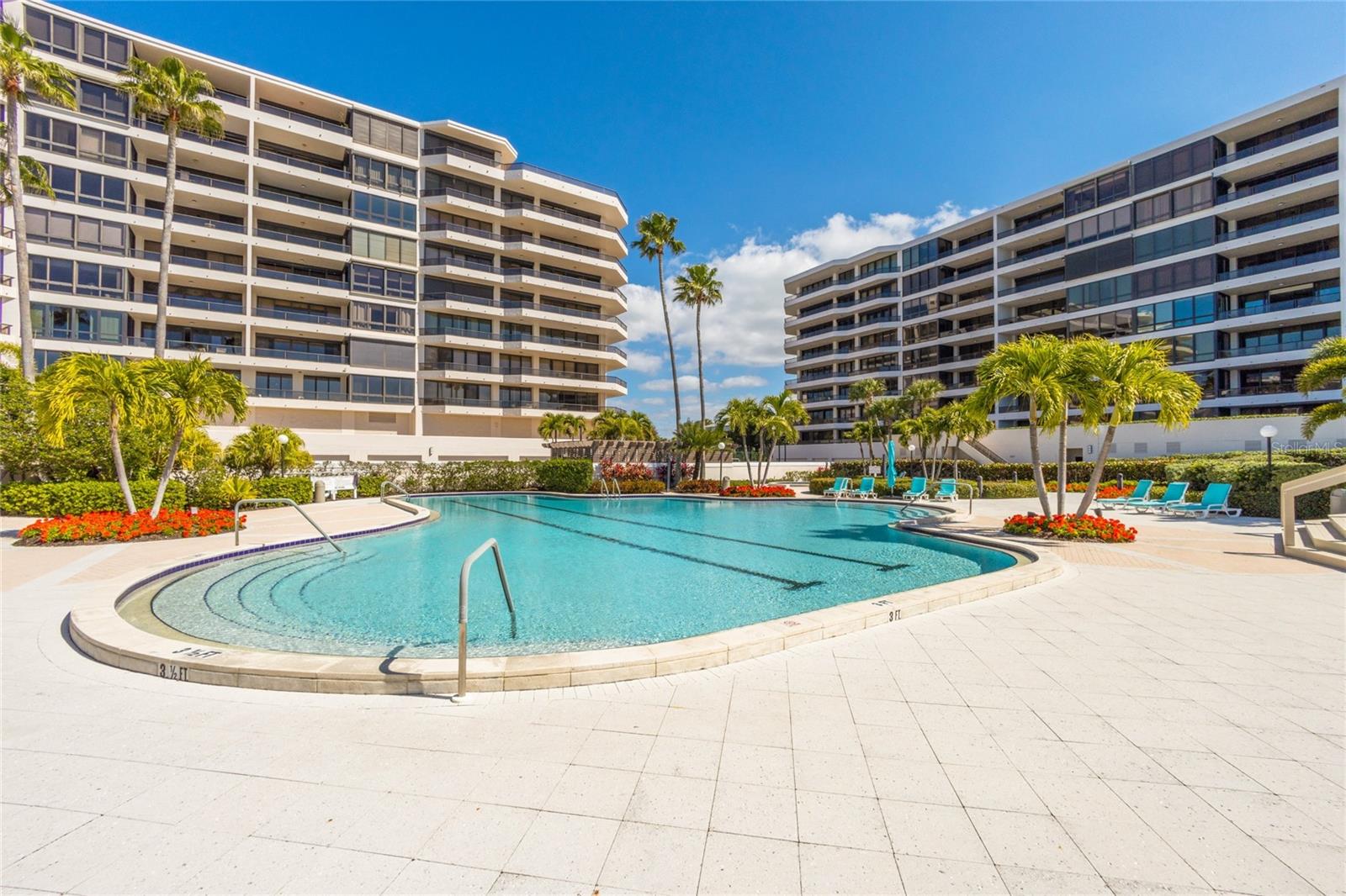 575 SANCTUARY DR #A201, LONGBOAT KEY, FL, 34228