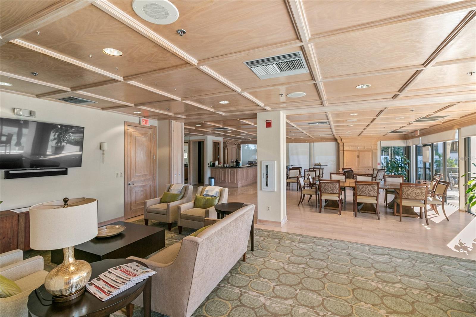 575 SANCTUARY DR #A201, LONGBOAT KEY, FL, 34228