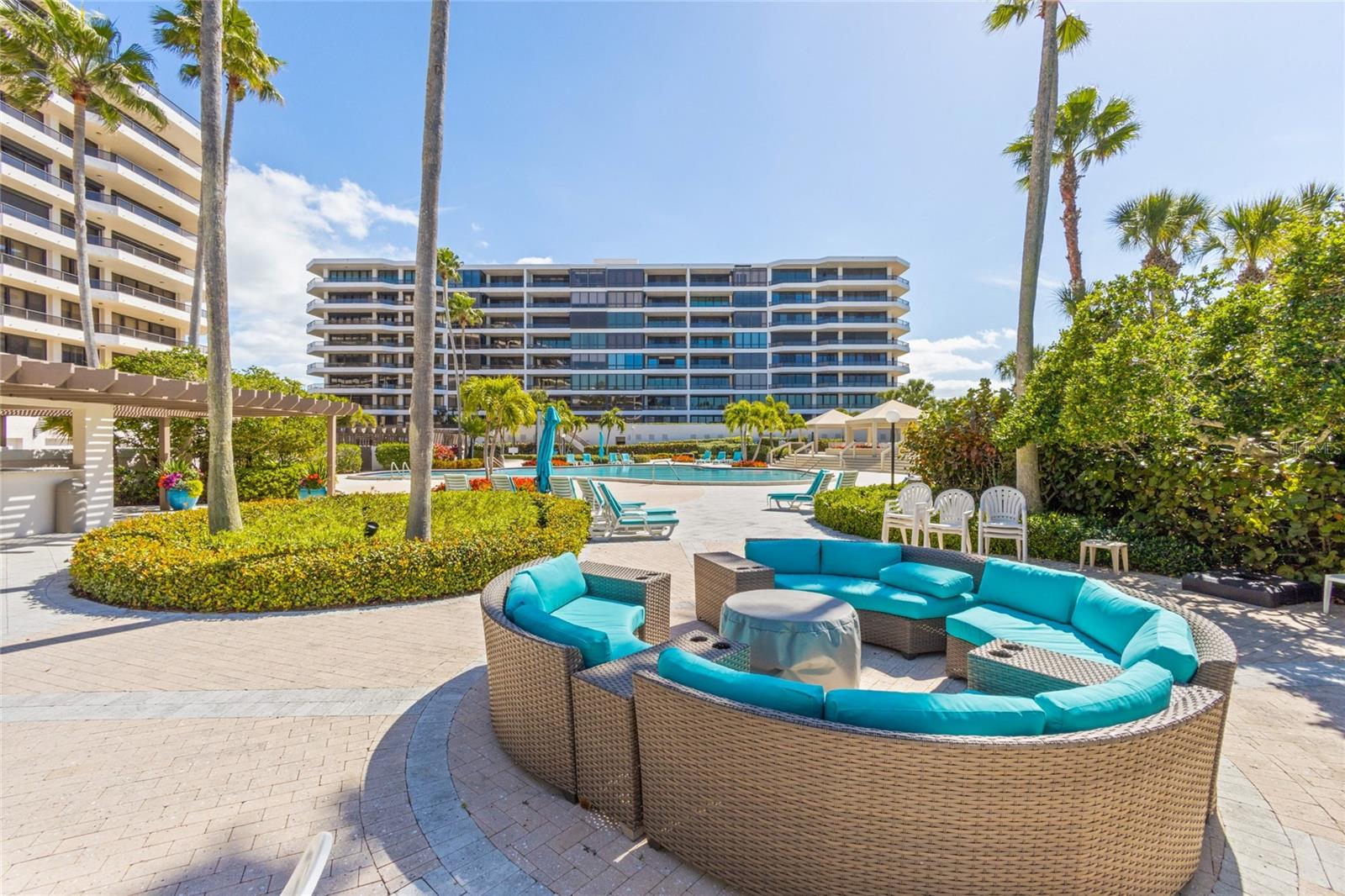 575 SANCTUARY DR #A201, LONGBOAT KEY, FL, 34228