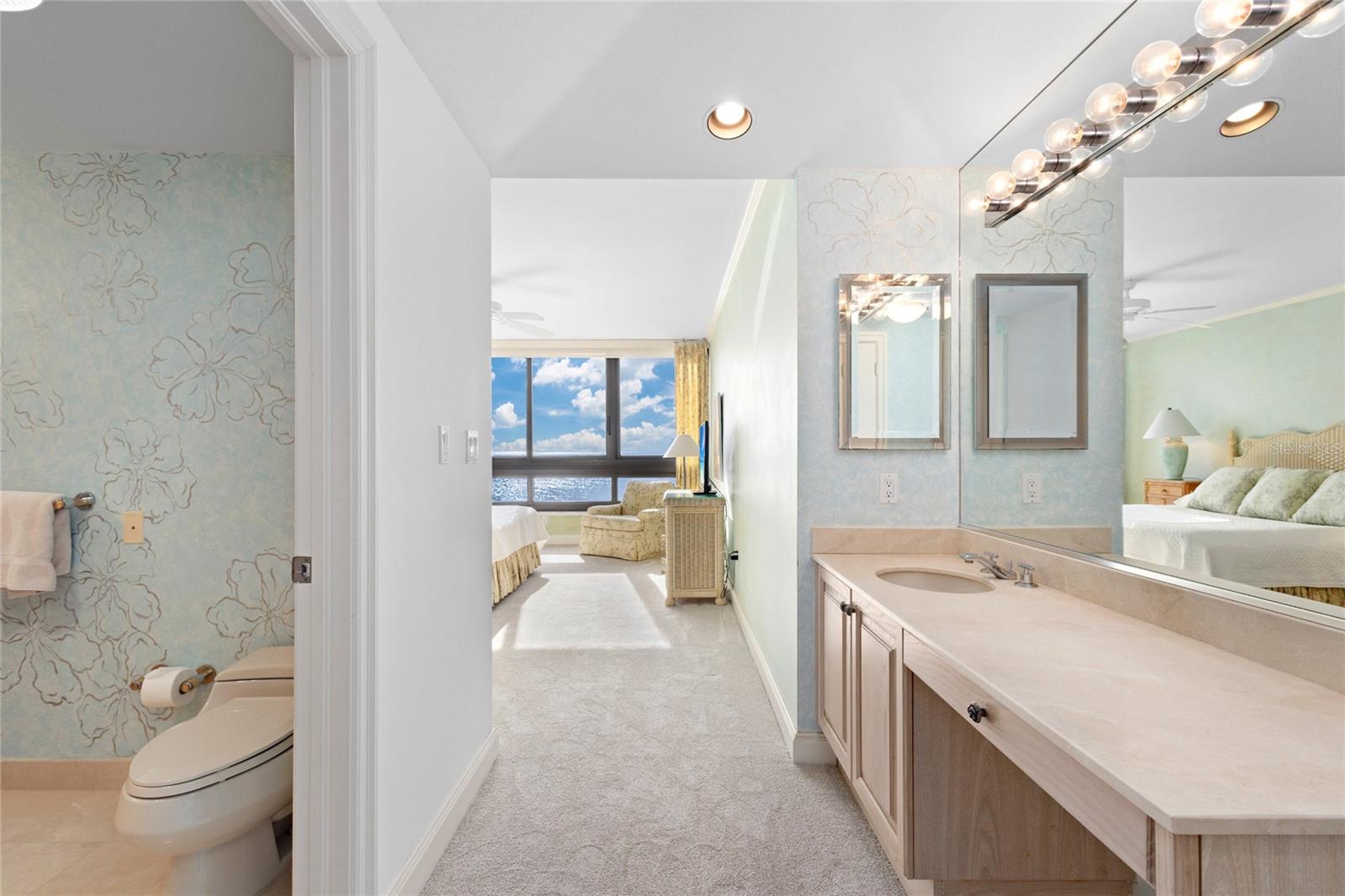 575 SANCTUARY DR #A201, LONGBOAT KEY, FL, 34228