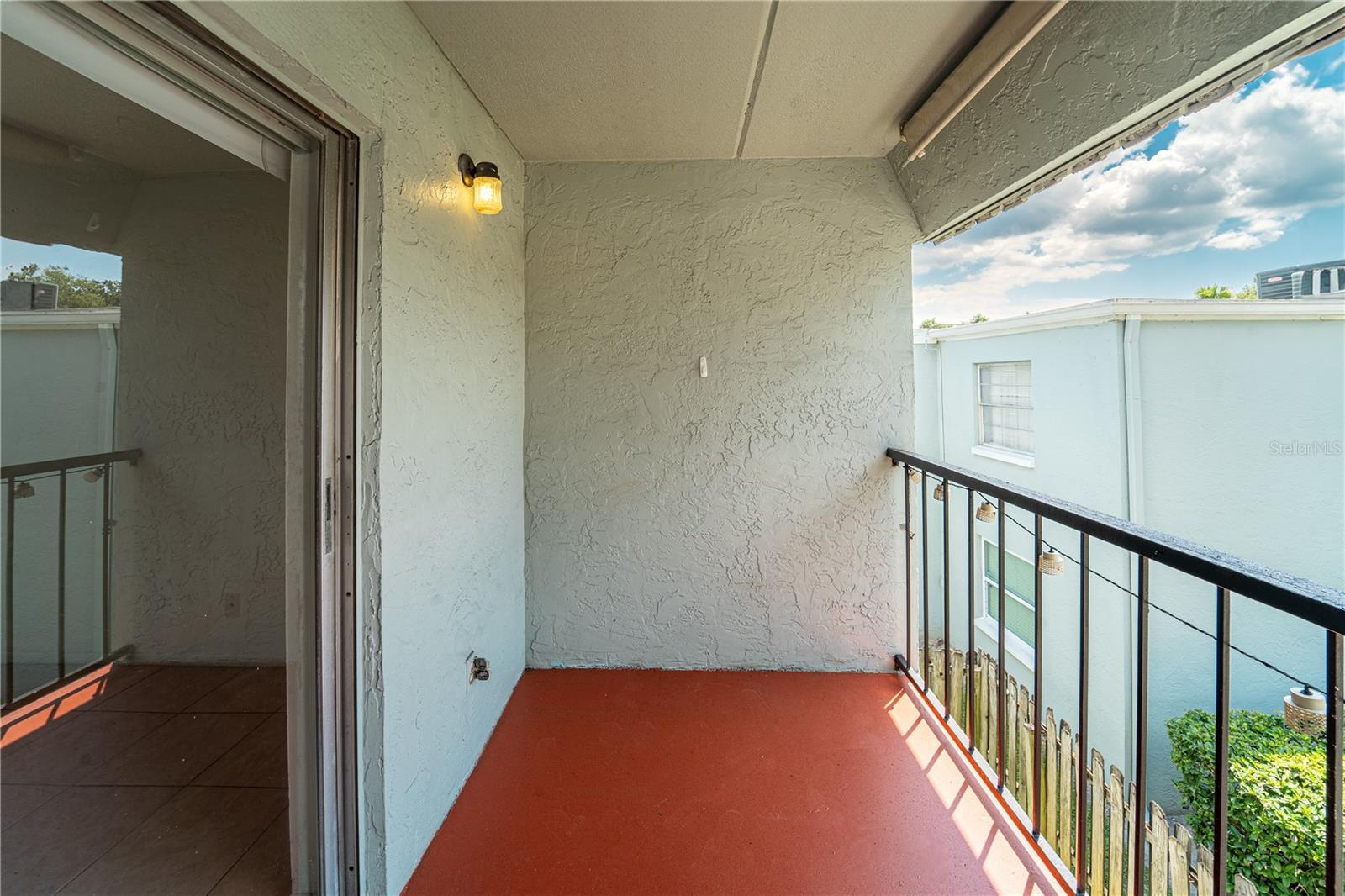 2876 SOMERSET PARK DR #201, TAMPA, FL, 33613