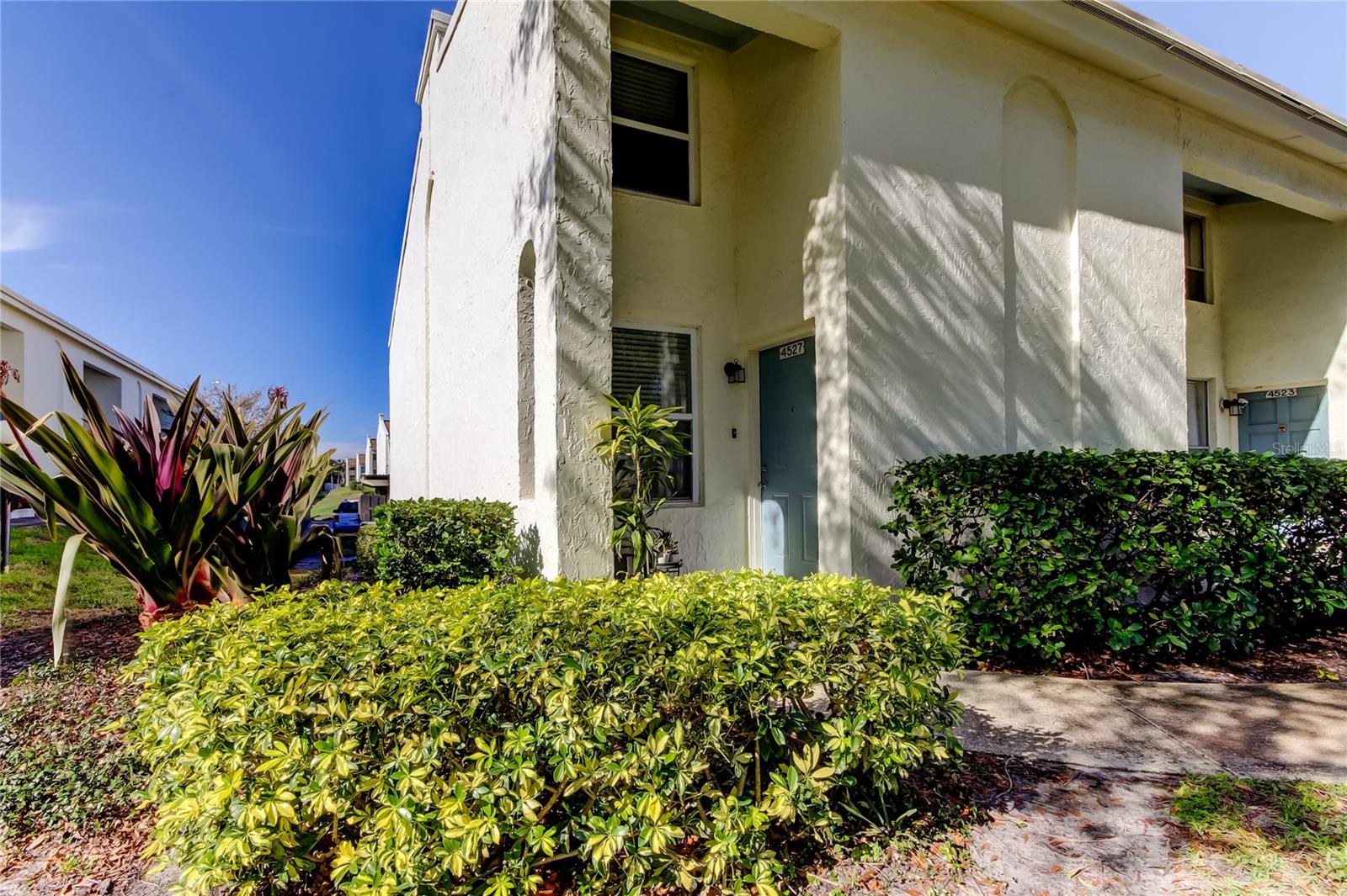 4527 W LA VILLA LN, TAMPA, FL, 33611
