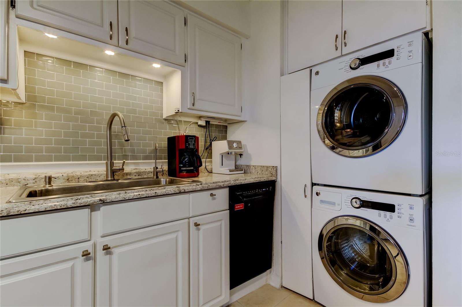 4527 W LA VILLA LN, TAMPA, FL, 33611