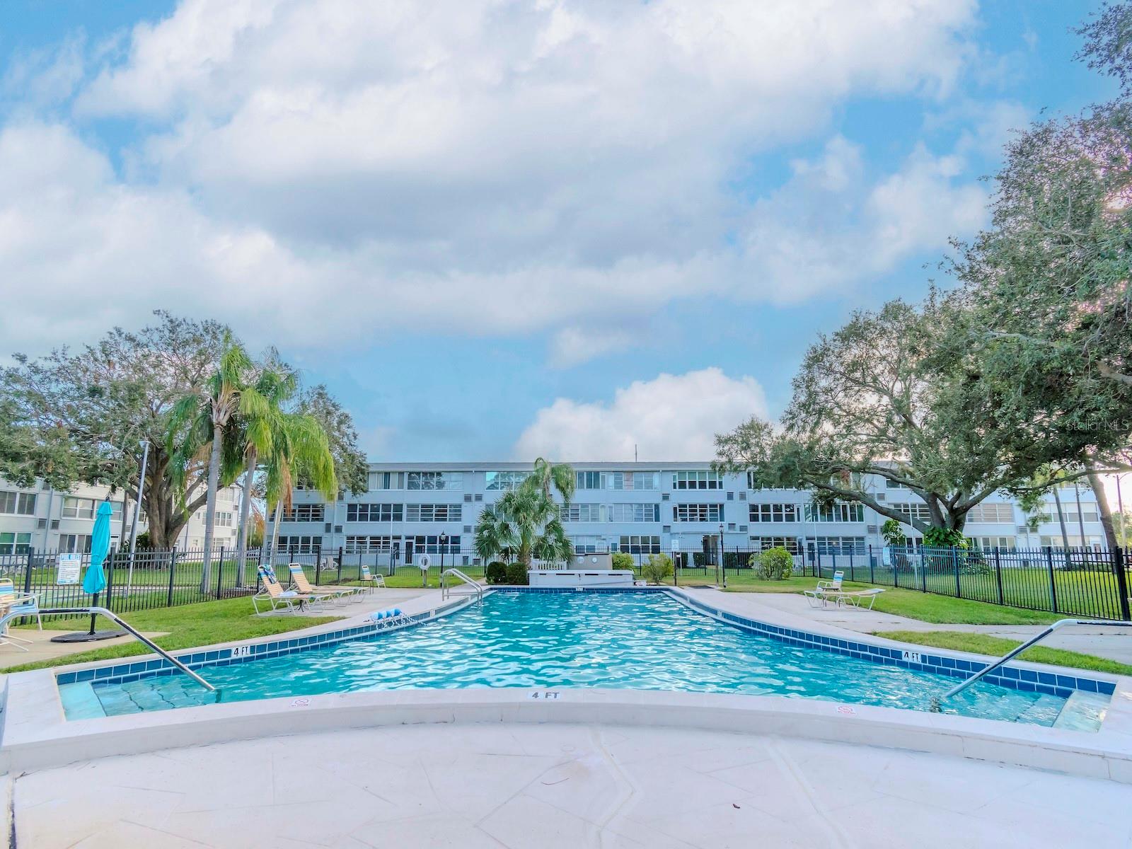 1001 77TH AVE N #104, ST PETERSBURG, FL, 33702