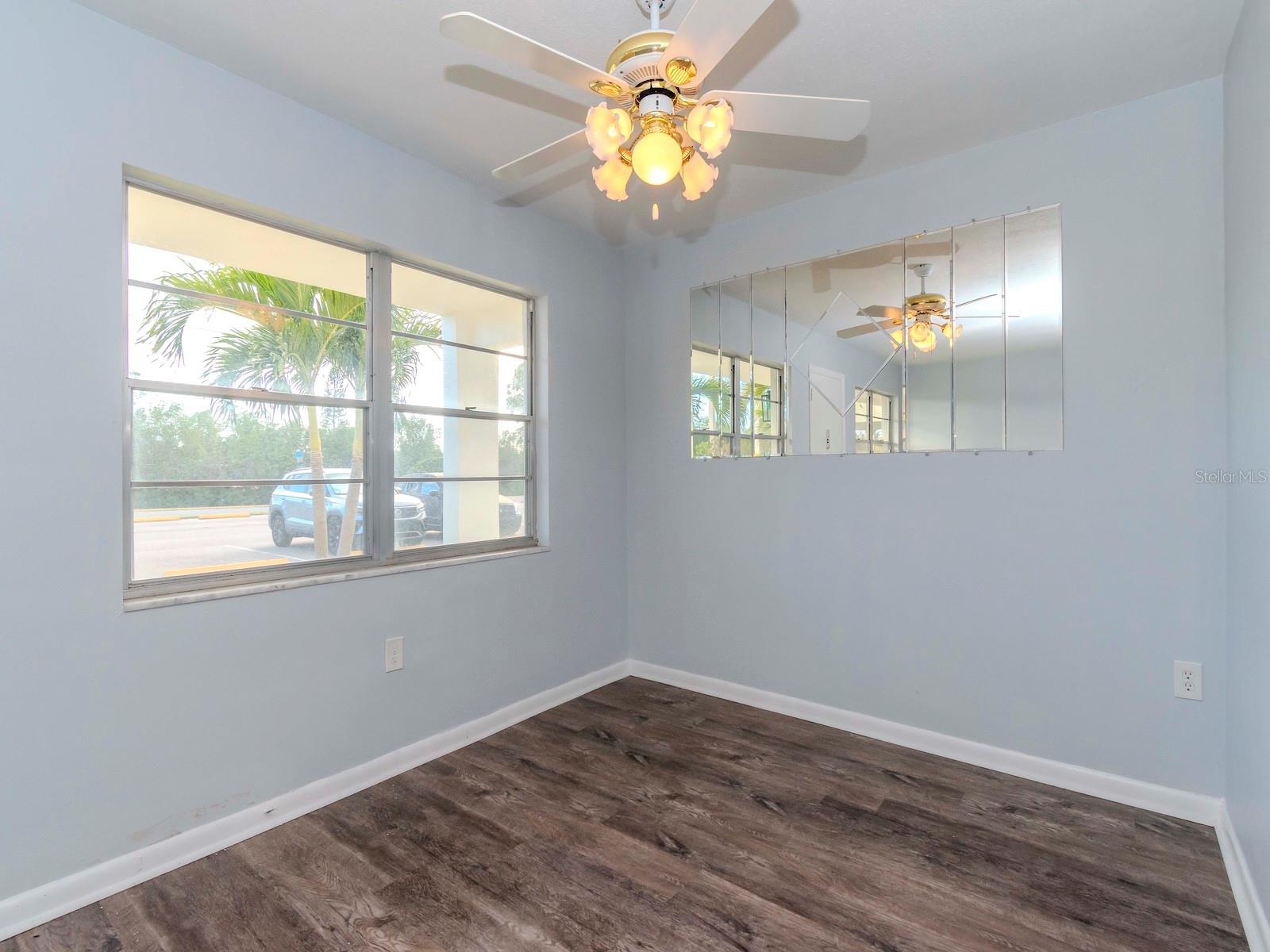 1001 77TH AVE N #104, ST PETERSBURG, FL, 33702