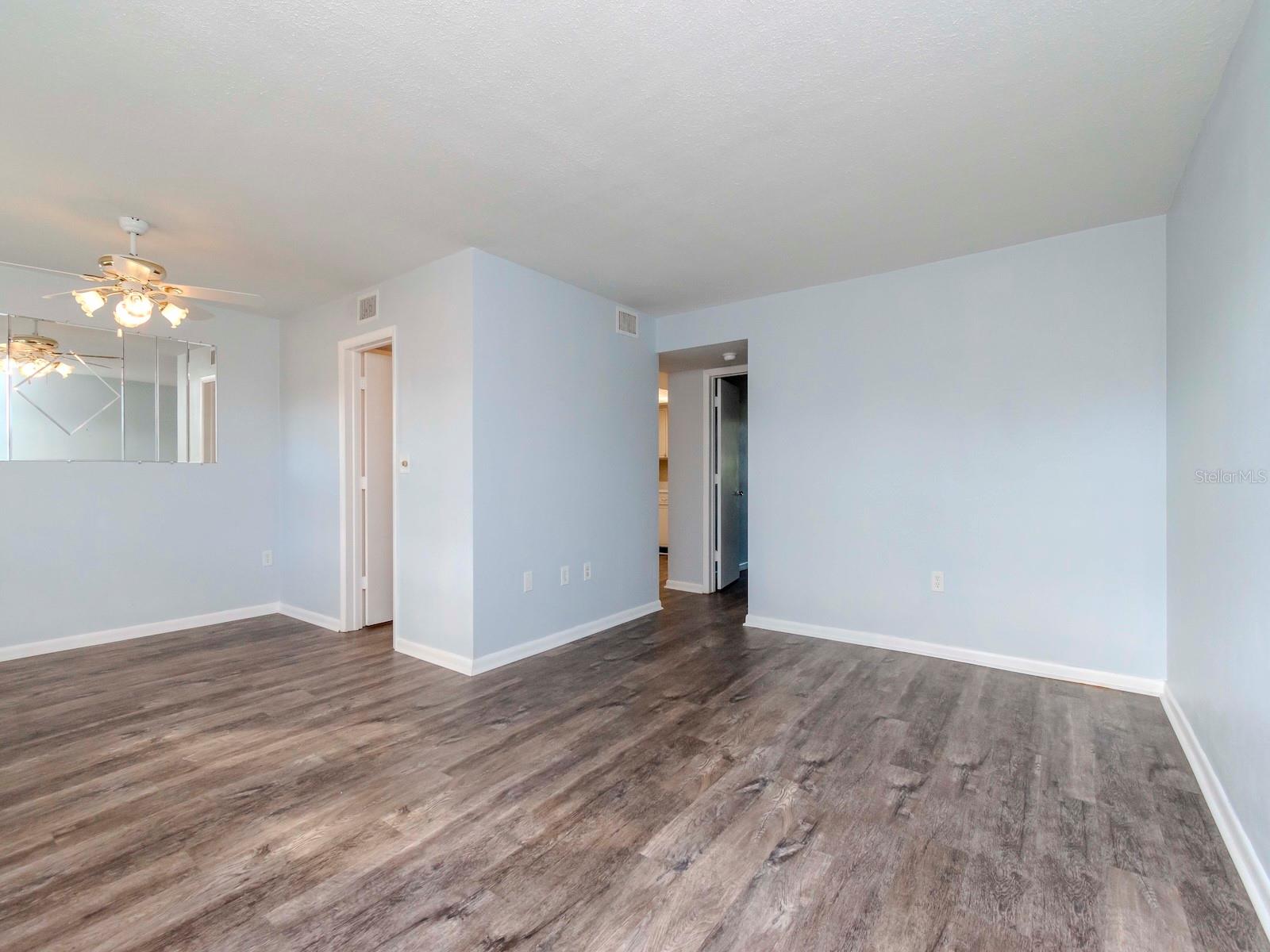 1001 77TH AVE N #104, ST PETERSBURG, FL, 33702
