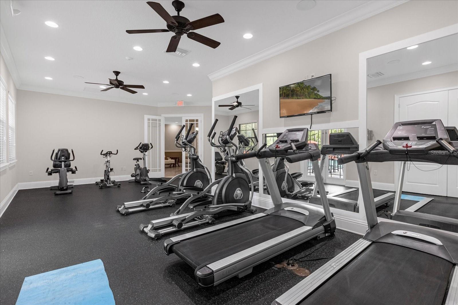 8121 ROSEVILLE BLVD, DAVENPORT, FL, 33896