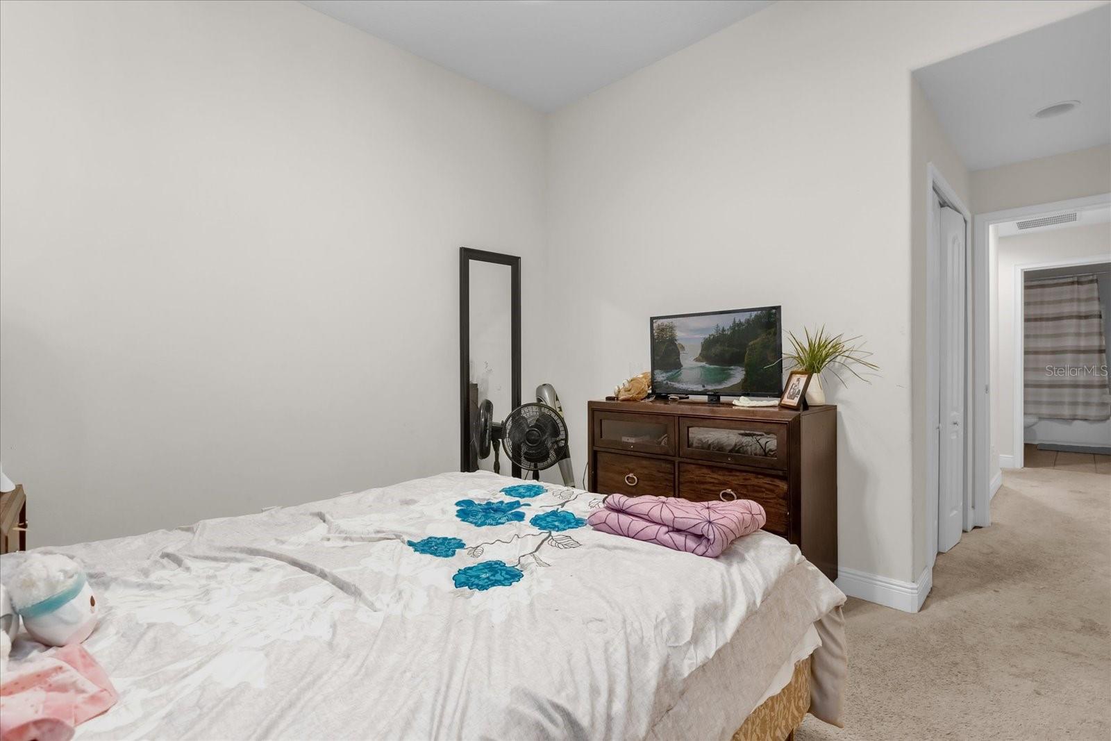 8121 ROSEVILLE BLVD, DAVENPORT, FL, 33896