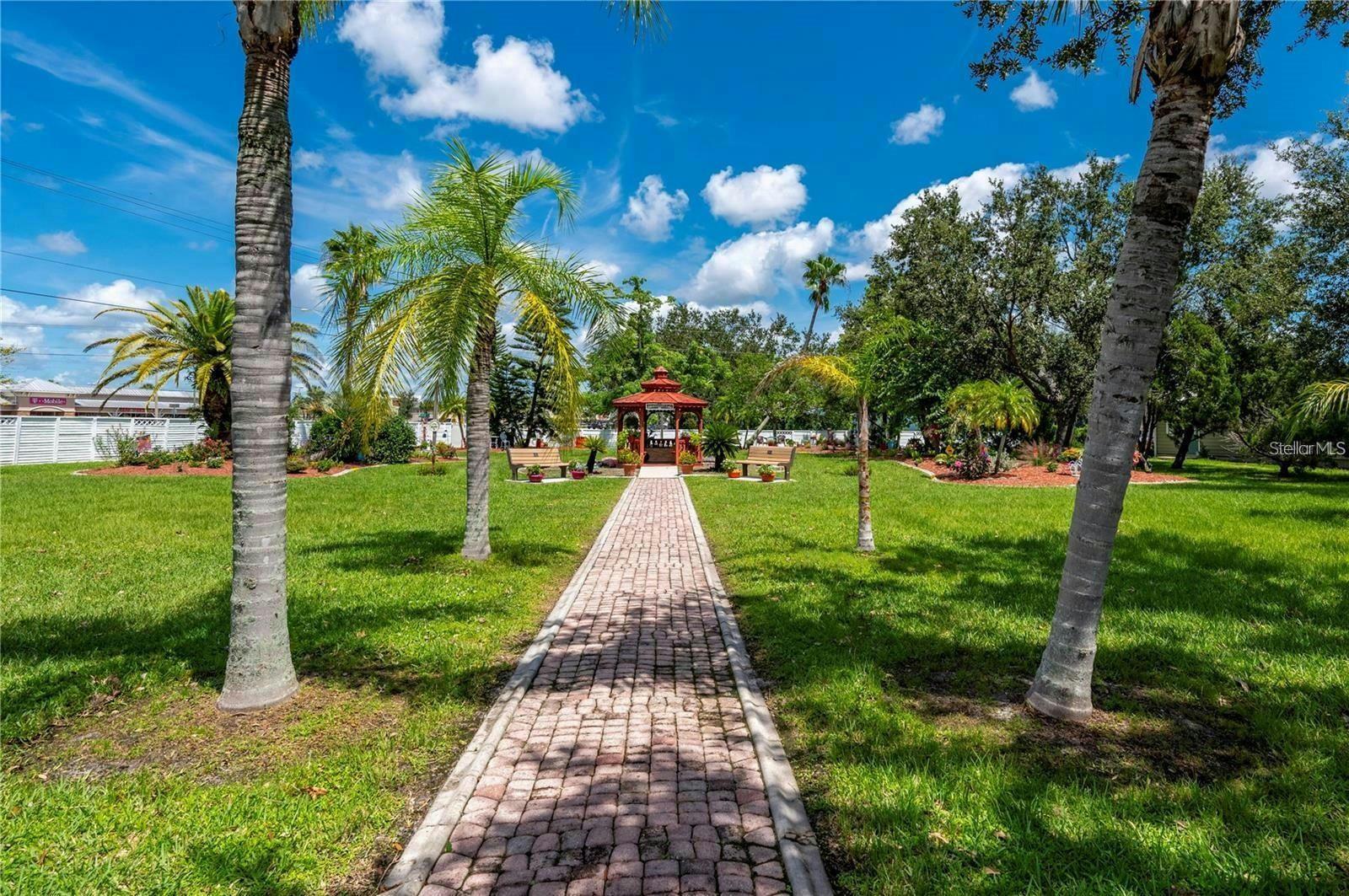 1000 KINGS HWY #79, PORT CHARLOTTE, FL, 33980