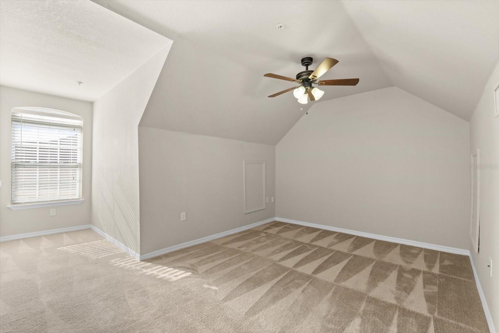 5560 ROSEHILL RD #201, SARASOTA, FL, 34233