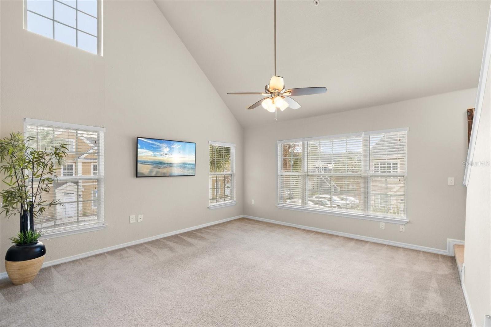 5560 ROSEHILL RD #201, SARASOTA, FL, 34233