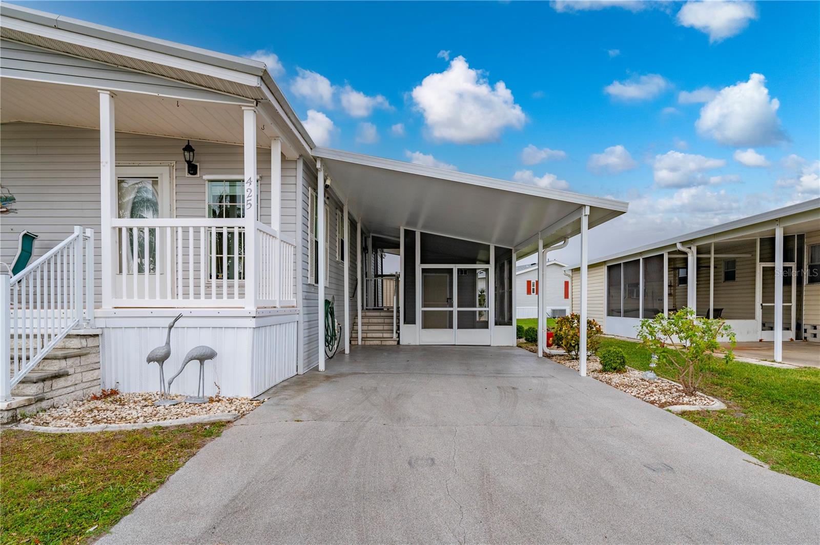 1000 KINGS HWY #425, PORT CHARLOTTE, FL, 33980