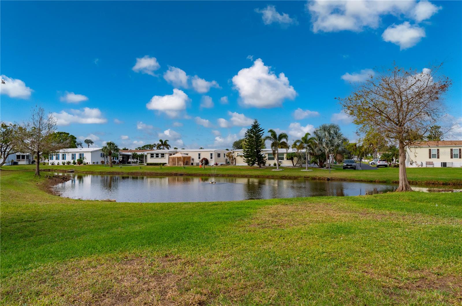 1000 KINGS HWY #425, PORT CHARLOTTE, FL, 33980