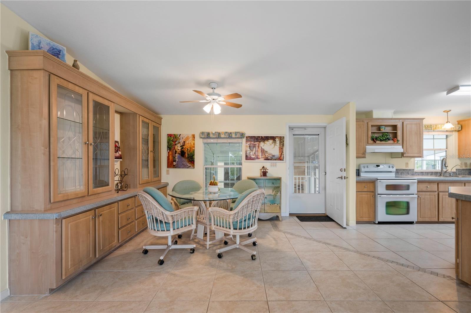 1000 KINGS HWY #425, PORT CHARLOTTE, FL, 33980