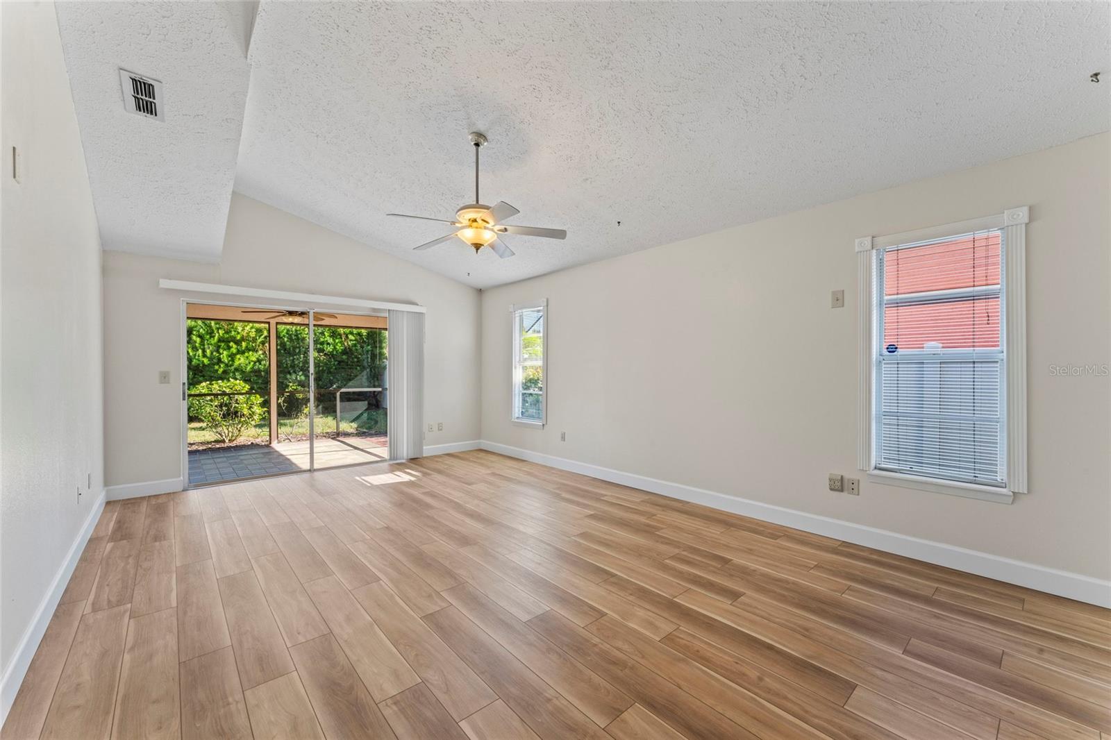 14905 PELICAN POINT PL, TAMPA, FL, 33625