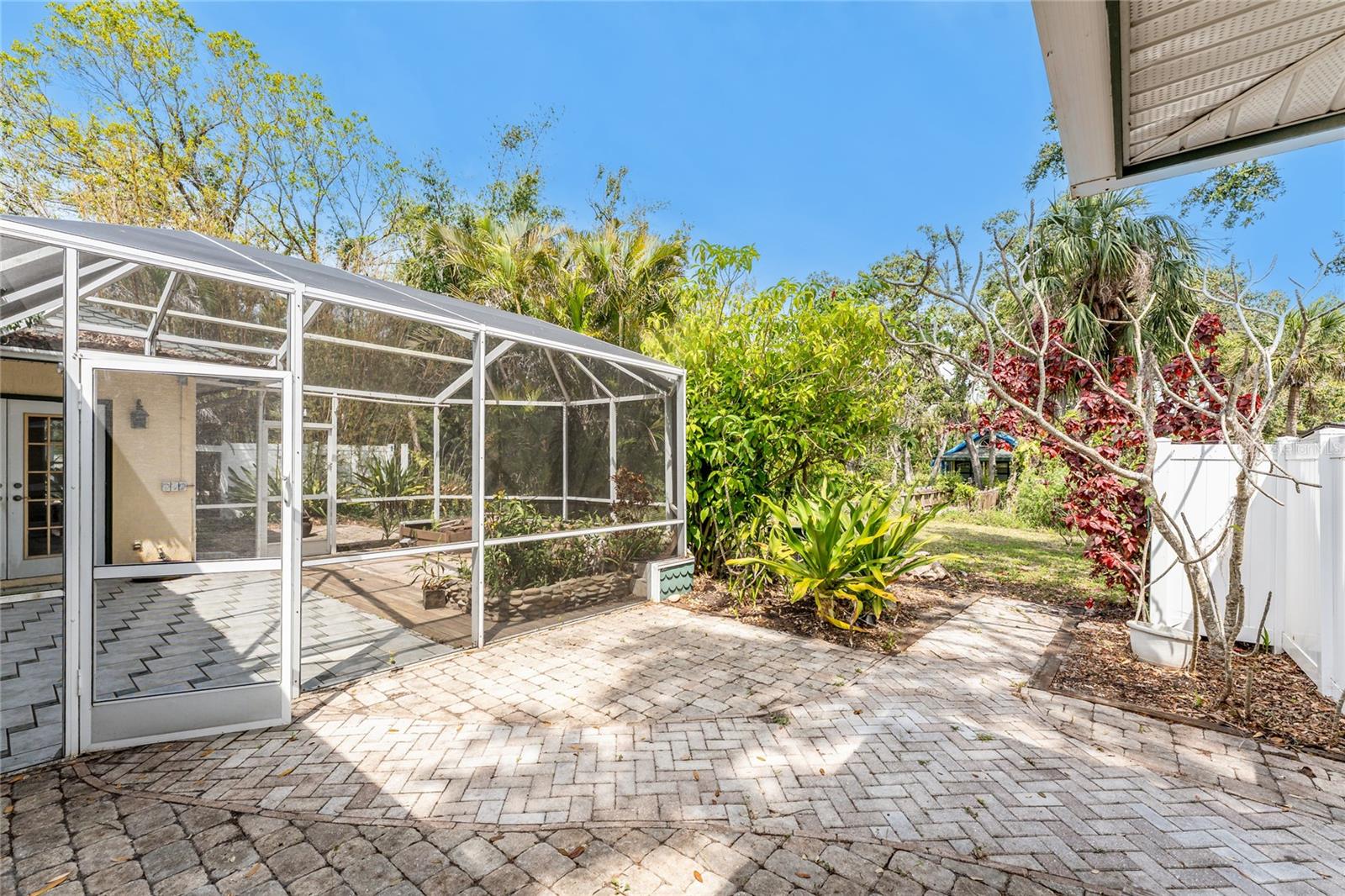 1828 WHISPERING PINES CIR, ENGLEWOOD, FL, 34223