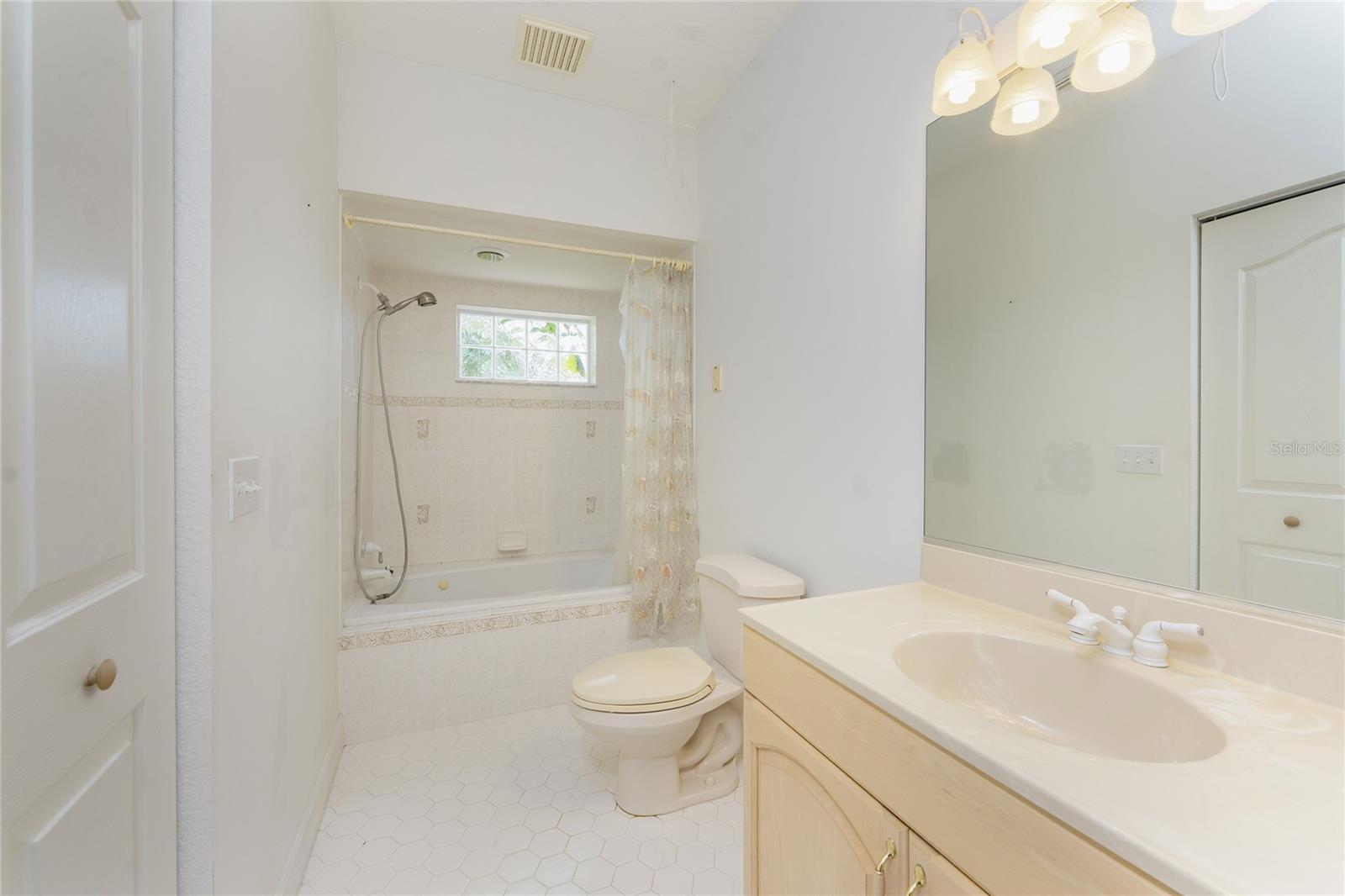 1828 WHISPERING PINES CIR, ENGLEWOOD, FL, 34223
