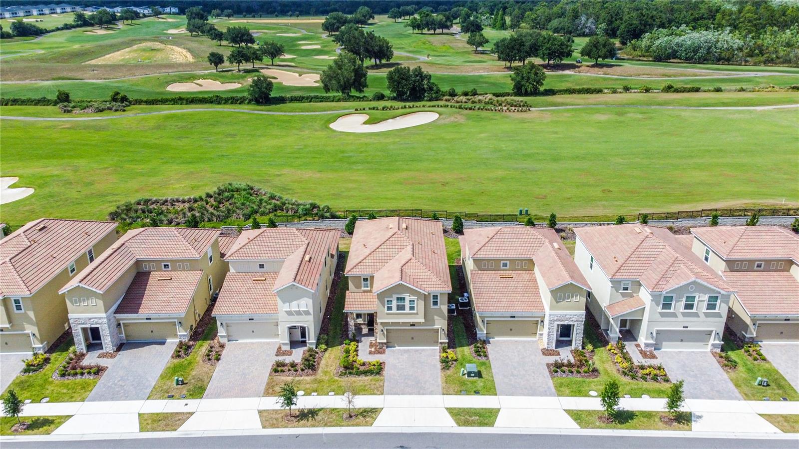 1043 BLACKWOLF RUN RD, DAVENPORT, FL, 33896