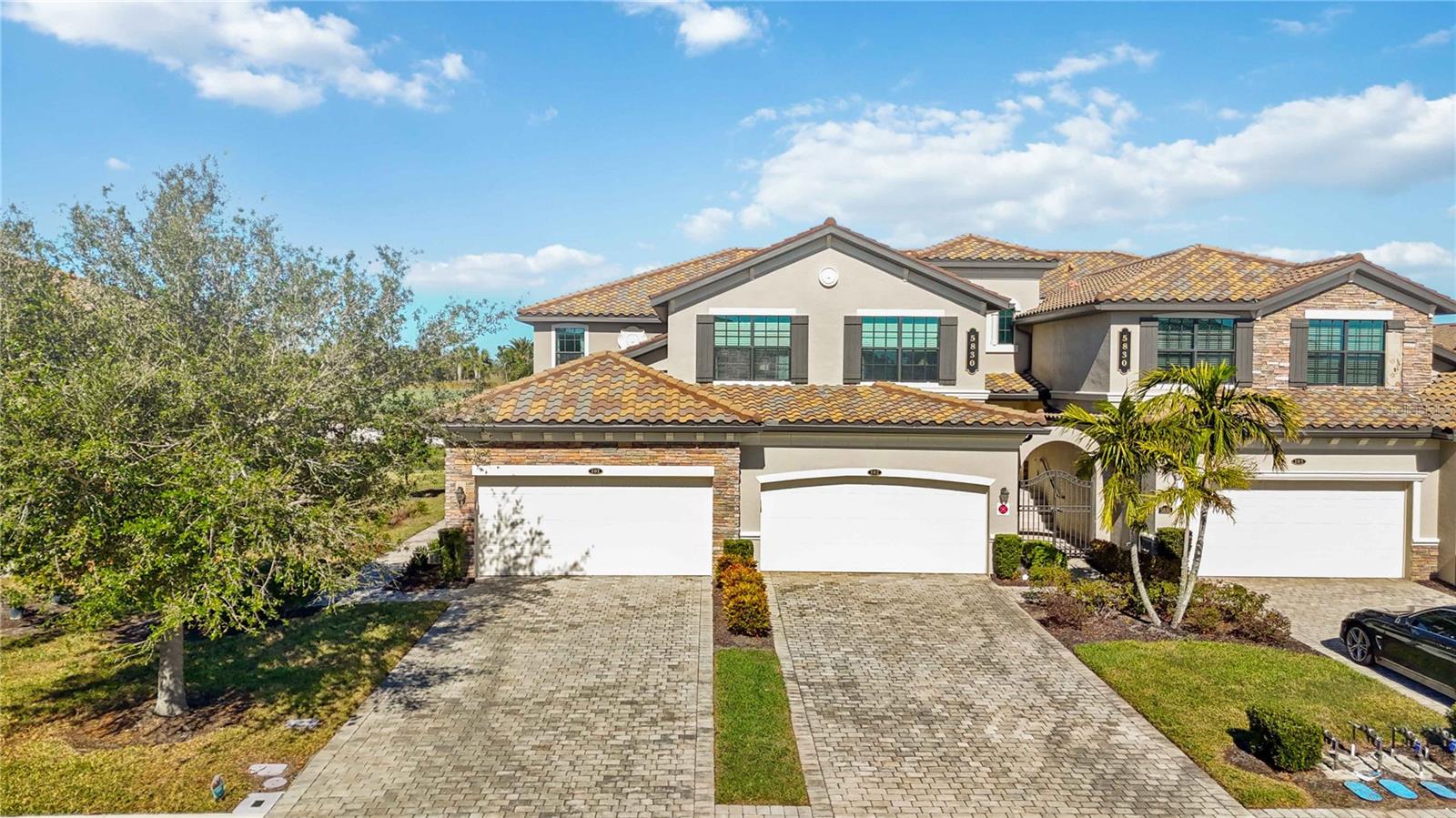 5830 WAKE FOREST RUN #102, BRADENTON, FL, 34211