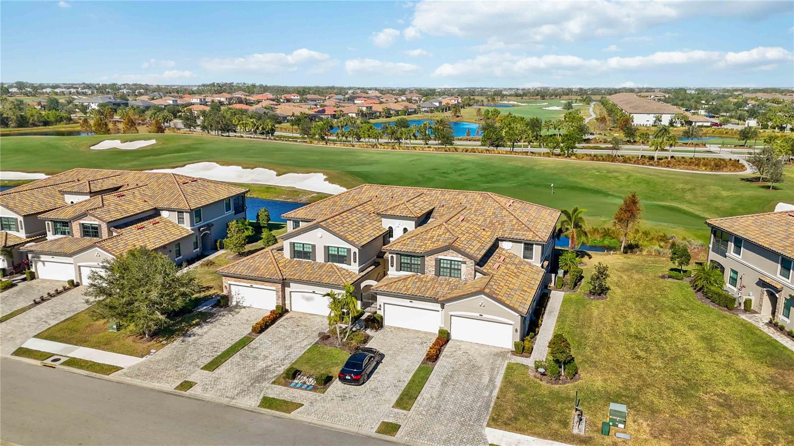 5830 WAKE FOREST RUN #102, BRADENTON, FL, 34211