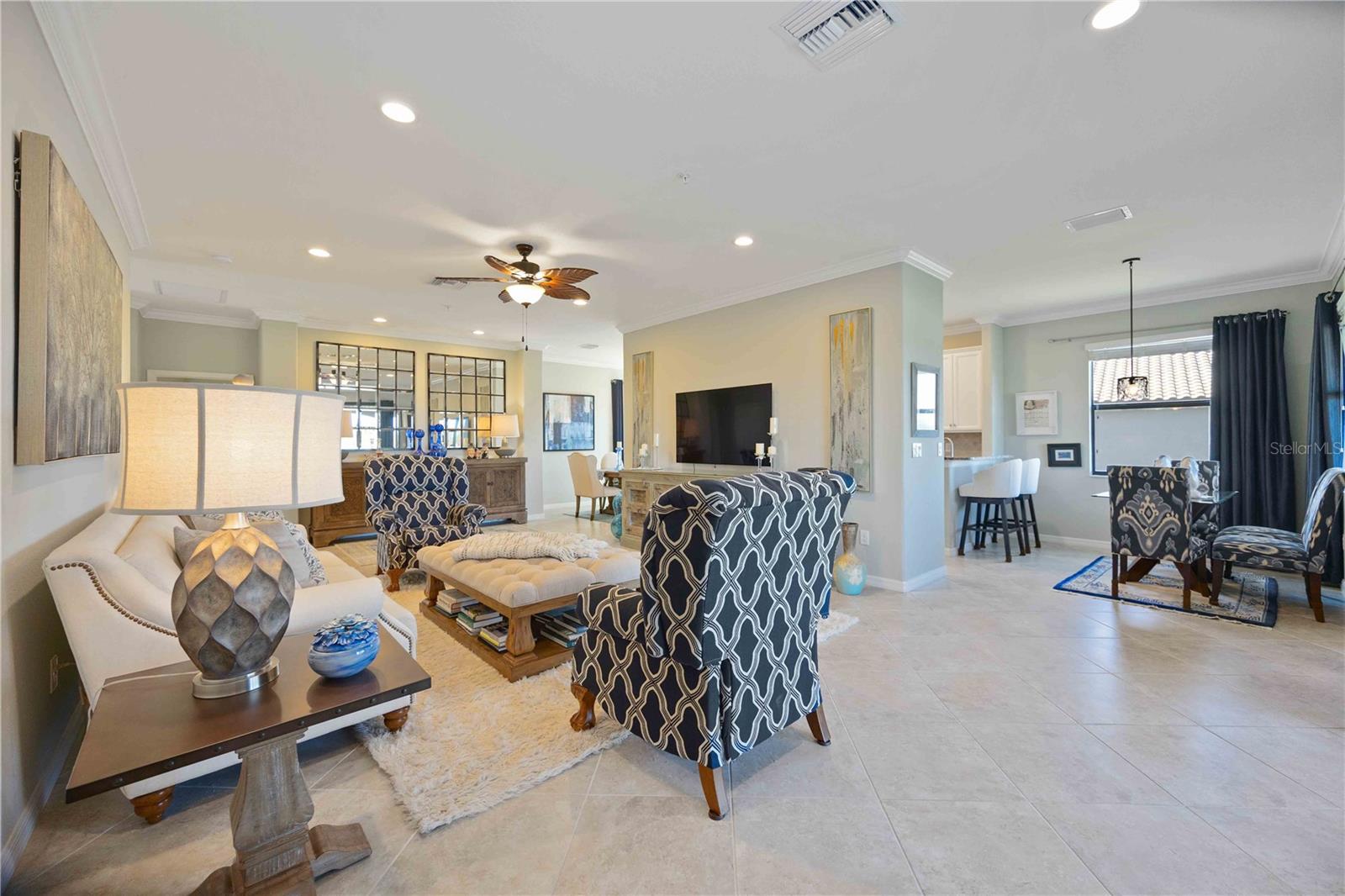 5830 WAKE FOREST RUN #102, BRADENTON, FL, 34211