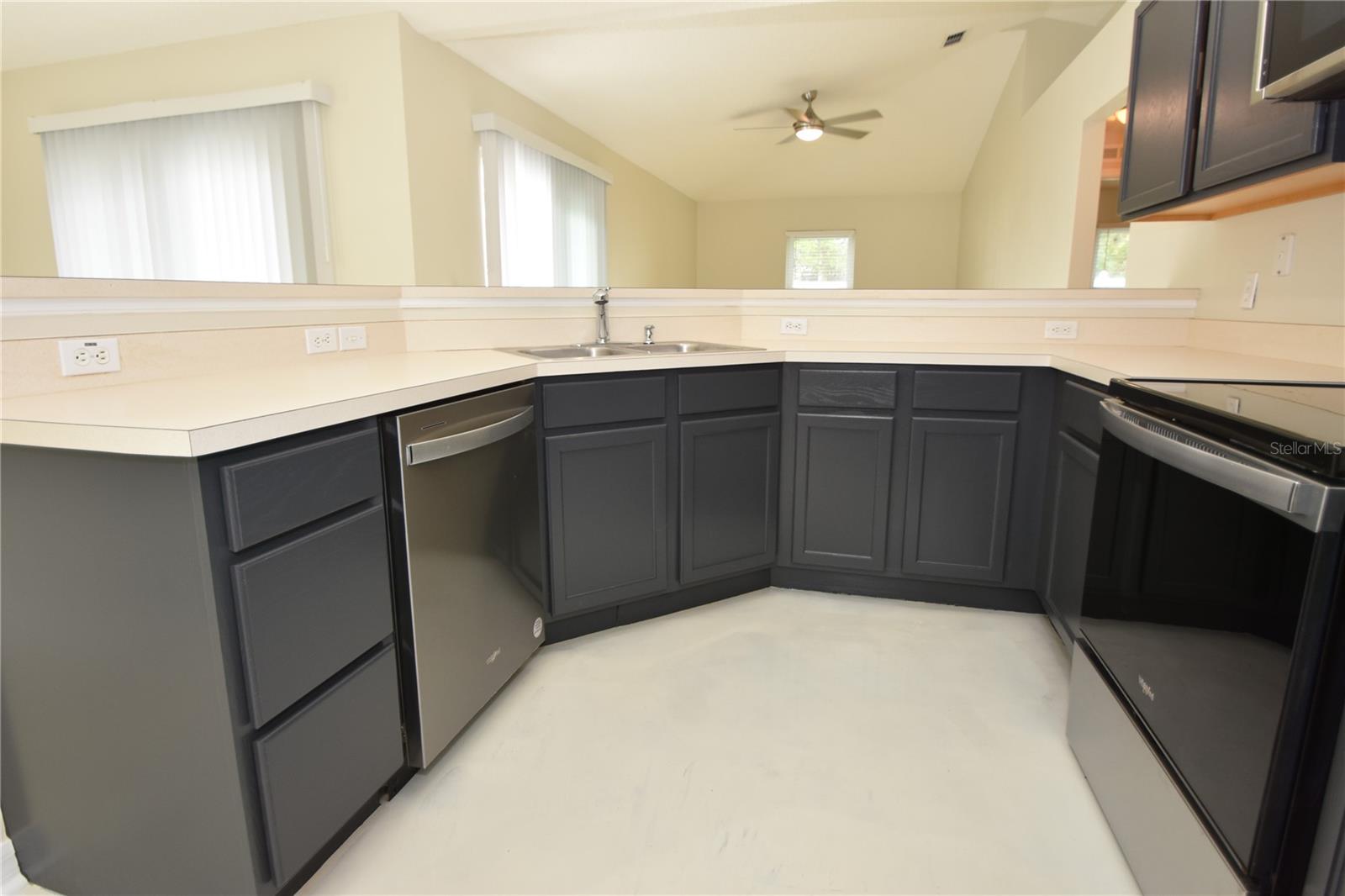 31 SLUMBER PATH, PALM COAST, FL, 32164