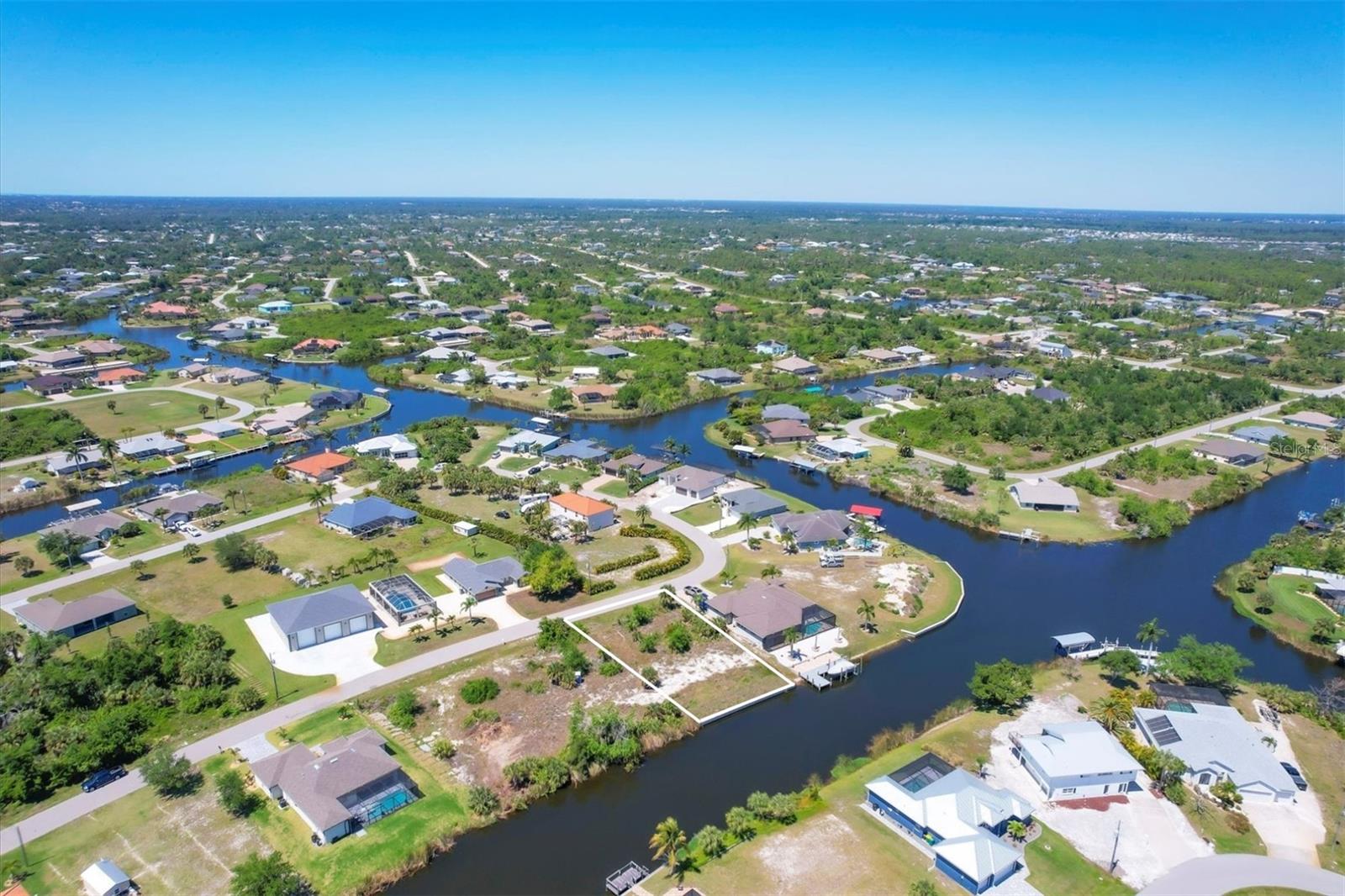 9404 NASTRAND CIR, PORT CHARLOTTE, FL, 33981