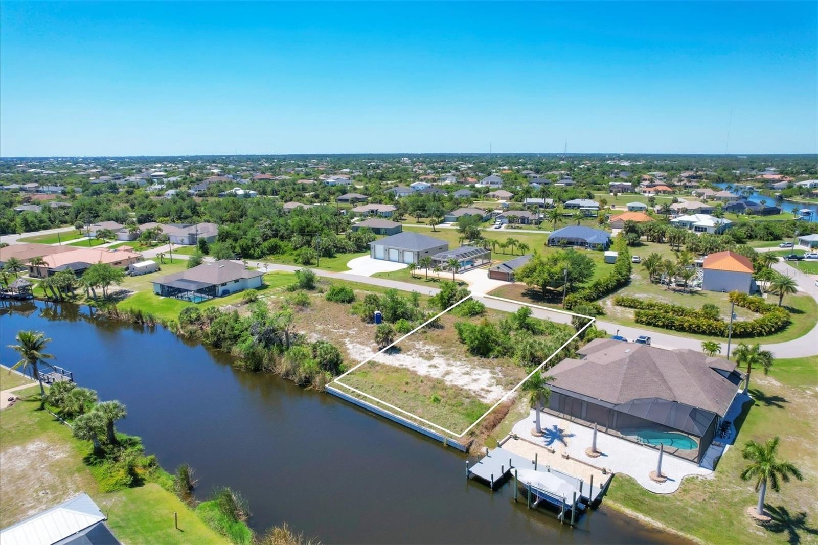 9404 NASTRAND CIR, PORT CHARLOTTE, FL, 33981