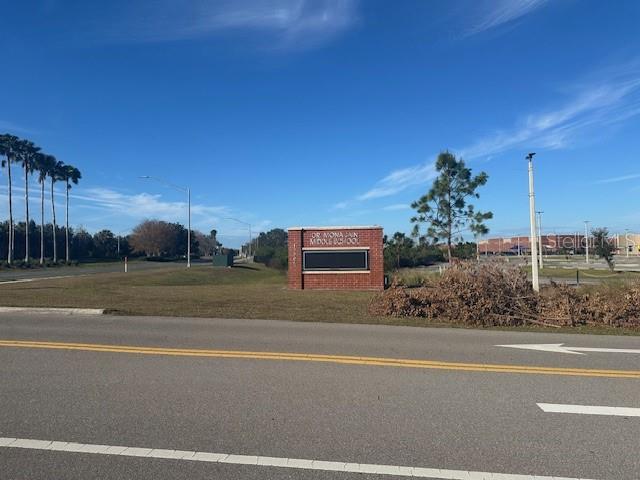 12574 AMBER CREEK CIR, LAKEWOOD RANCH, FL, 34211