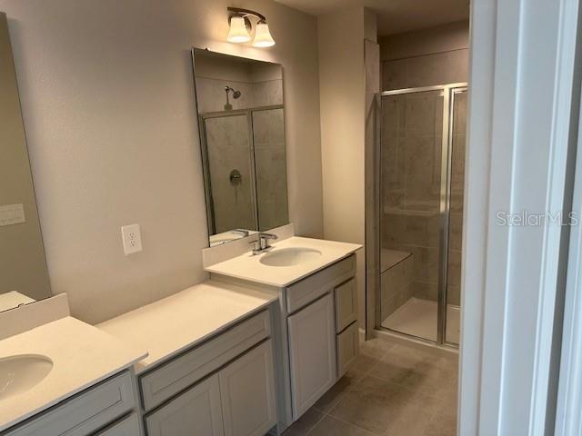 12574 AMBER CREEK CIR, LAKEWOOD RANCH, FL, 34211