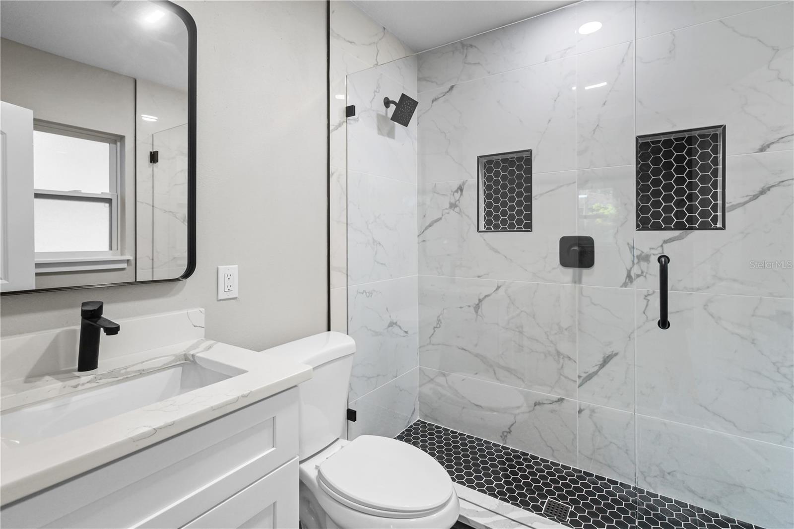 6602 S EMERSON AVE, ST PETERSBURG, FL, 33707