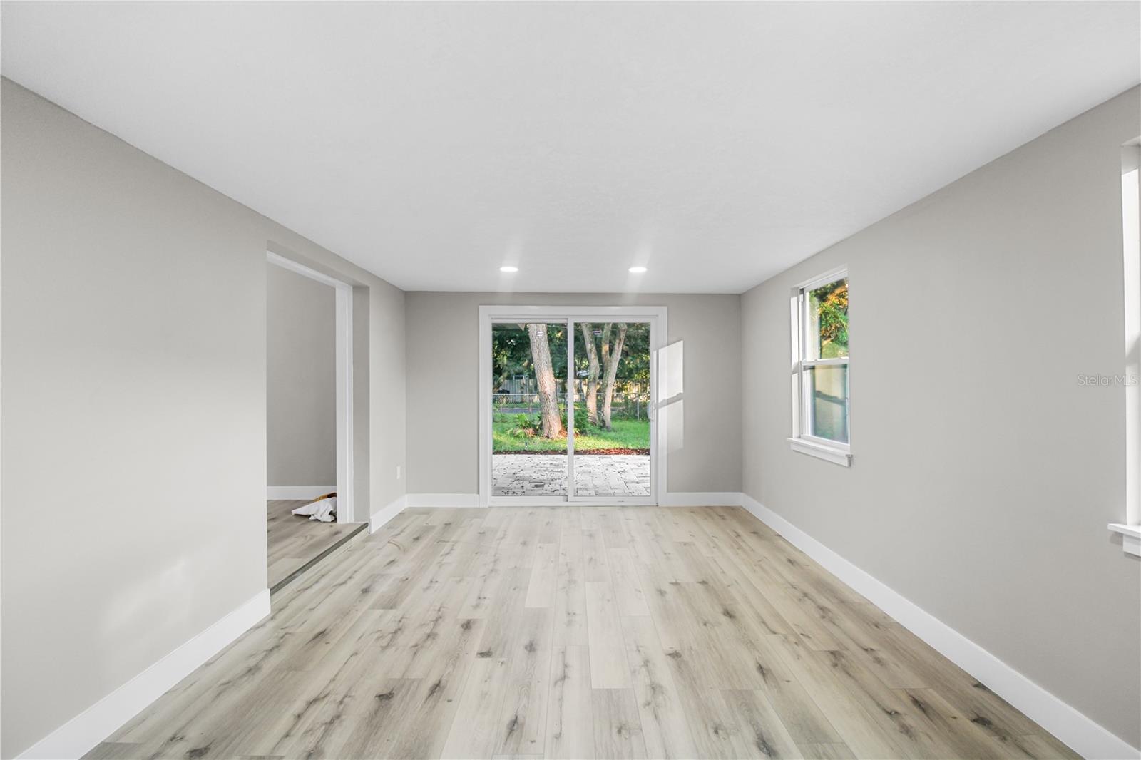 6602 S EMERSON AVE, ST PETERSBURG, FL, 33707