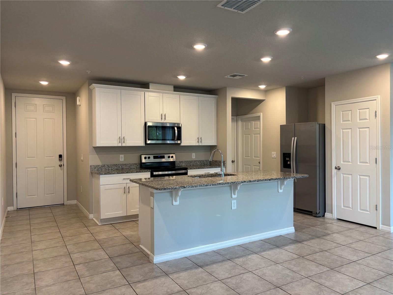 883 ROBIN HOLLY ST, OCOEE, FL, 34761