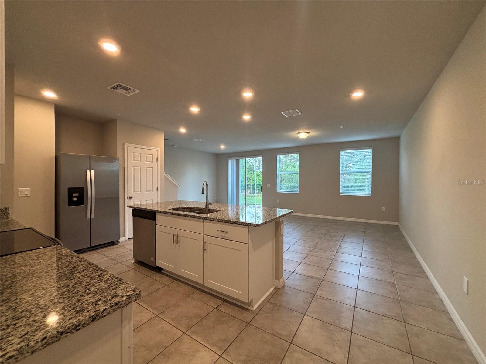 883 ROBIN HOLLY ST, OCOEE, FL, 34761