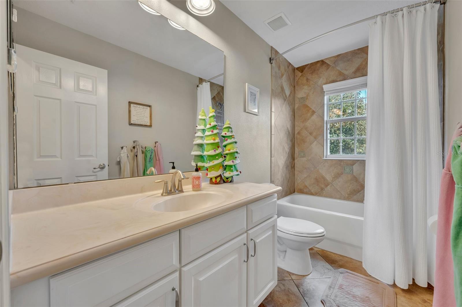 5256 BASKIN ST, ORLANDO, FL, 32814
