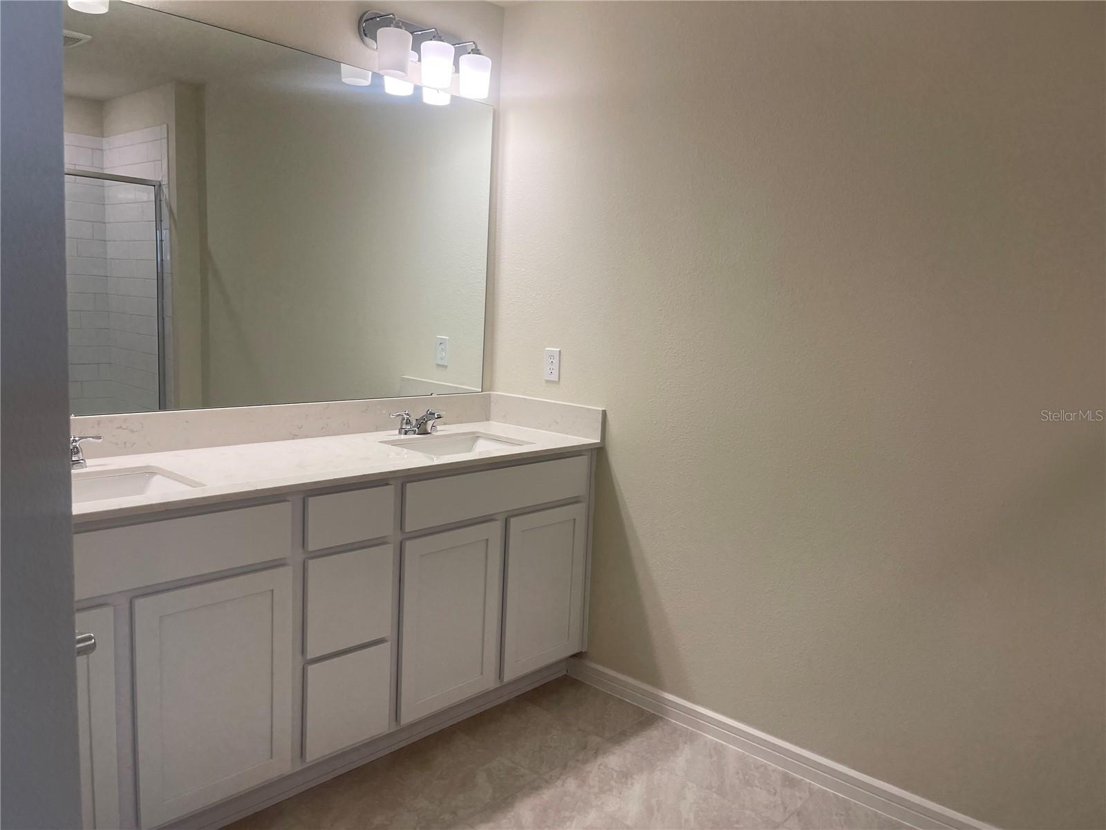 2815 STUNNING AVE, DAVENPORT, FL, 33896