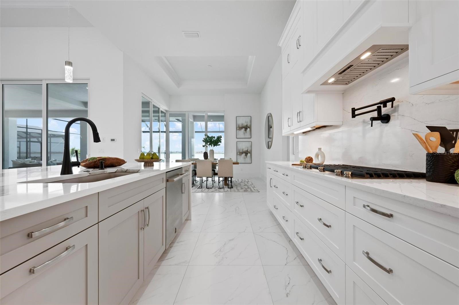 624 BLUE SHELL LOOP, SARASOTA, FL, 34240